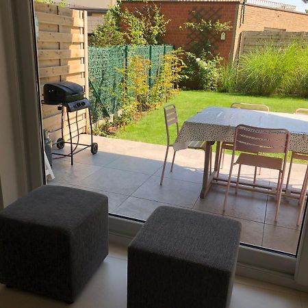 Vakantie Appartement Allure, Met Zuidgericht Tuintje ออสเทนด์ ภายนอก รูปภาพ