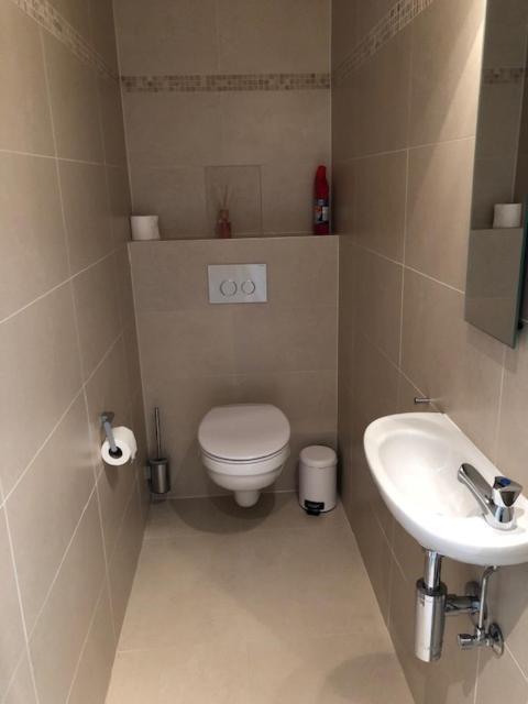 Vakantie Appartement Allure, Met Zuidgericht Tuintje ออสเทนด์ ภายนอก รูปภาพ
